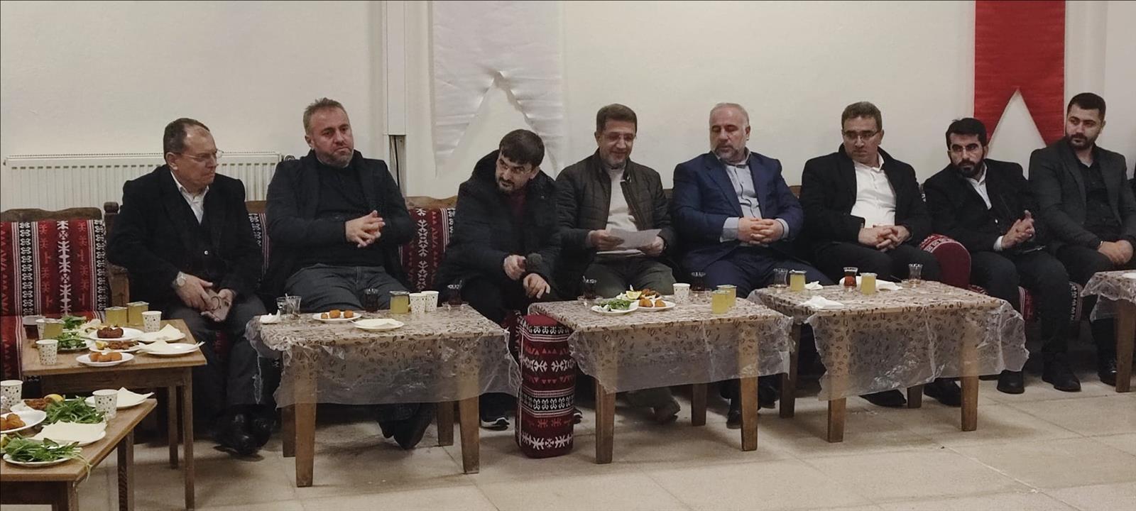 gecerken-akademi-kulubu-cig-kofte-etkinligi-duzenledi