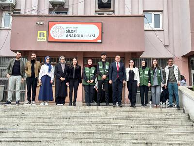 Genç Yeşilay ekibi Silopi Anadolu Lisesinde