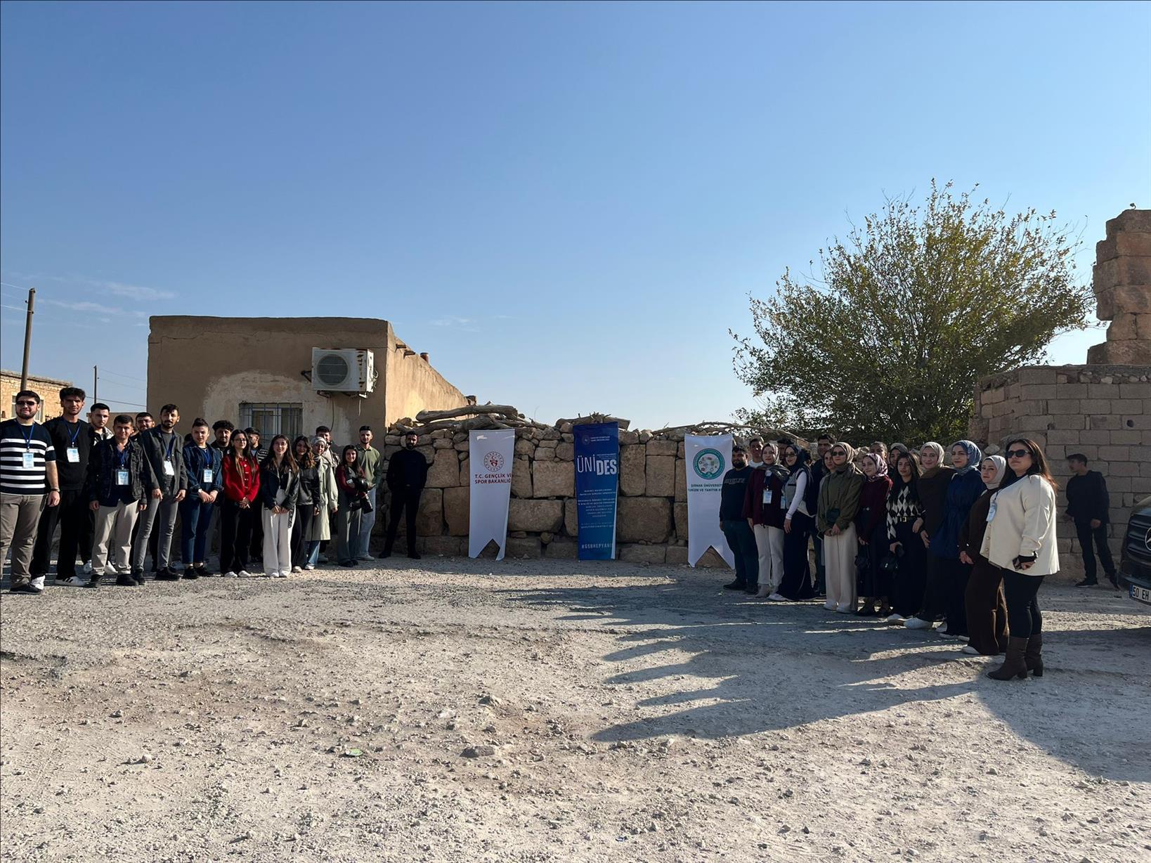 turizm-ve-tanitim-kulubu-mardin-dara-antik-kentine-gezi-duzenledi